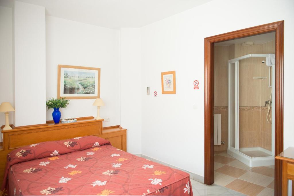 Hostal Camino Real Granada Pokoj fotografie